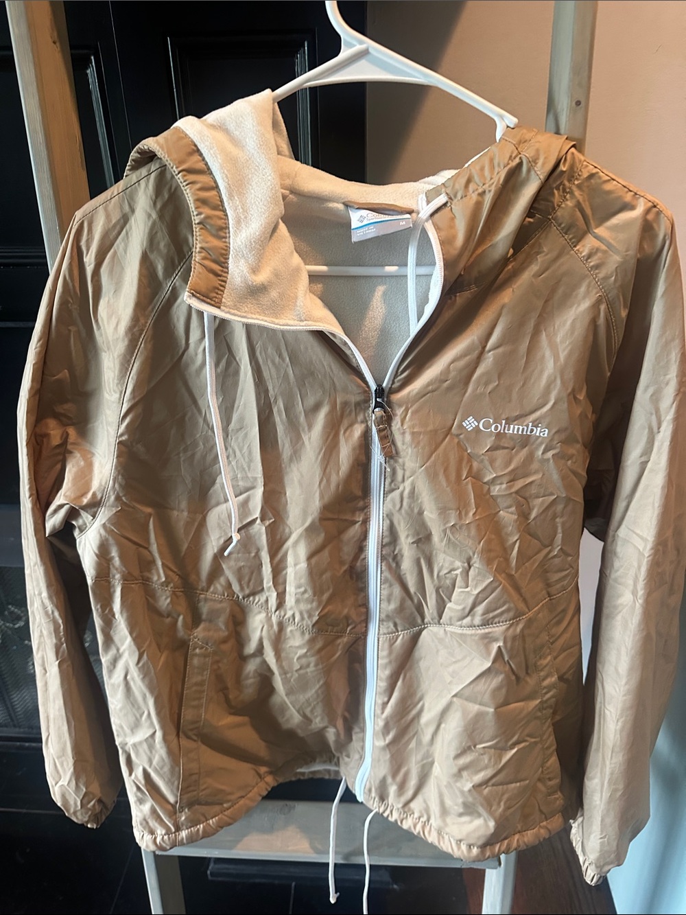 Columbia Hooded Windbreaker Jacket in Tan